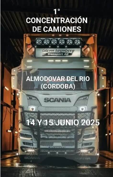 Concentración camiones clásicos en Almodovar del Río